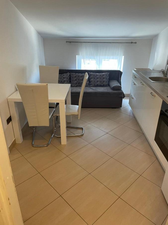 Apartments Christine Умаг Экстерьер фото